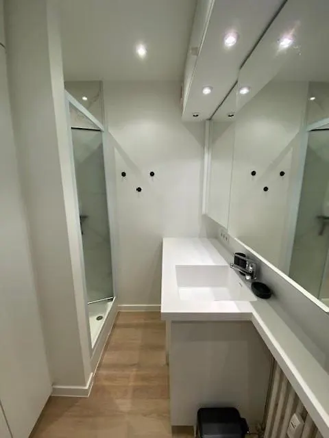 Studio Saint-Tropez Ostend Apartment